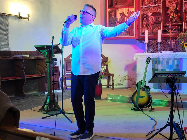 laut.fm – 1 Uwe 1