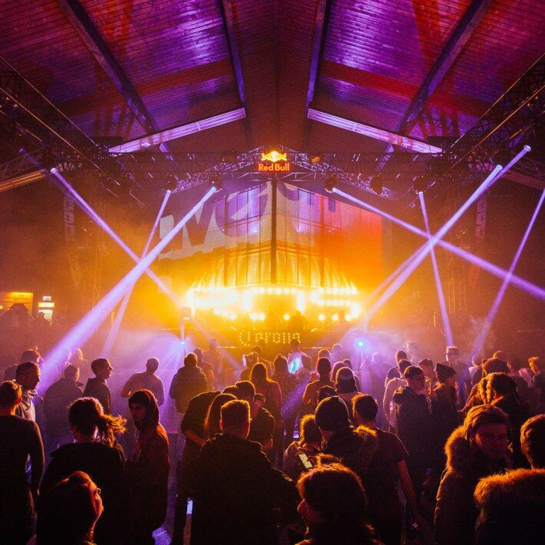 Rave Radio