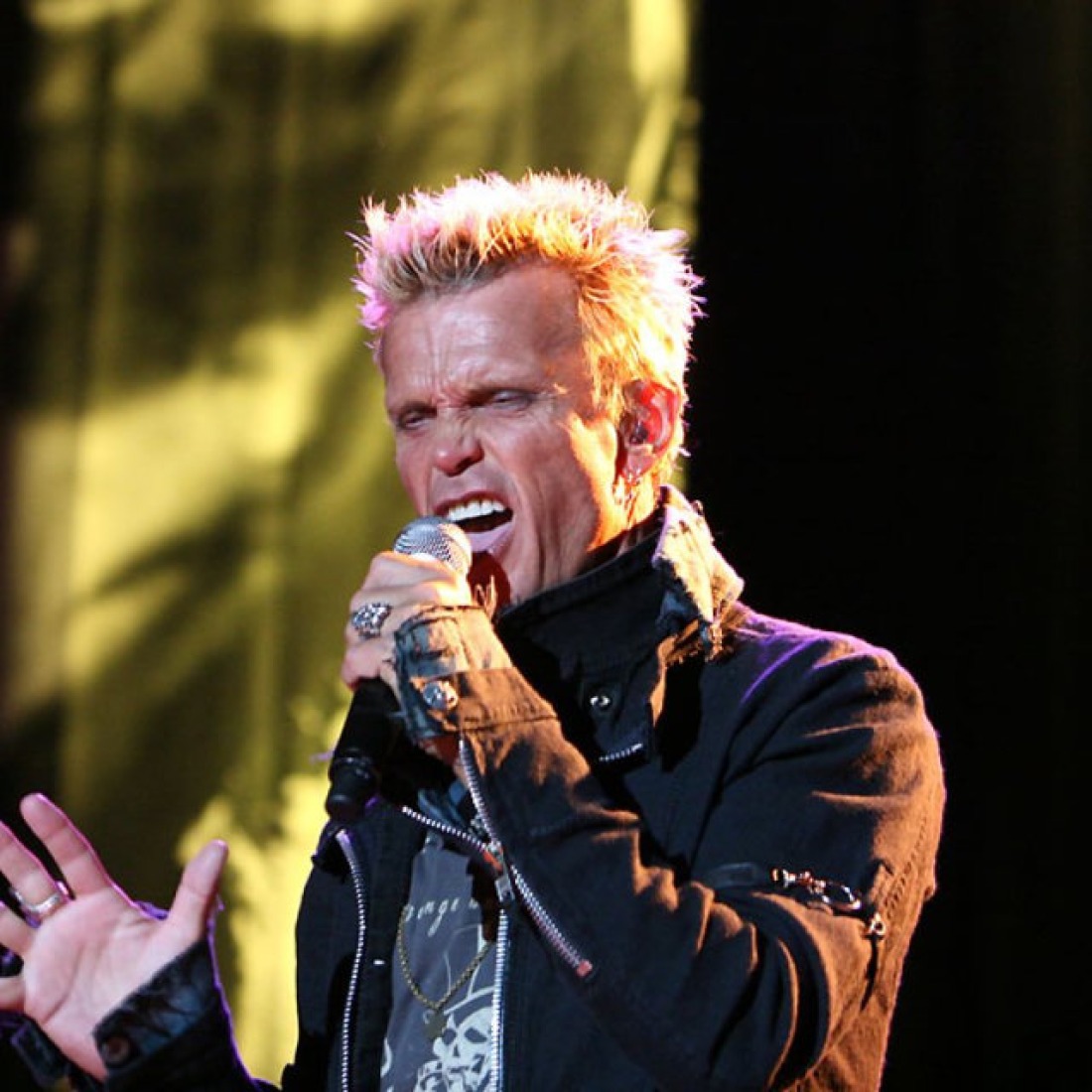 laut.fm – Billy Idol Radio