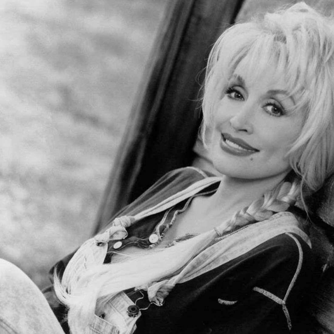laut.fm – Dolly Parton Radio