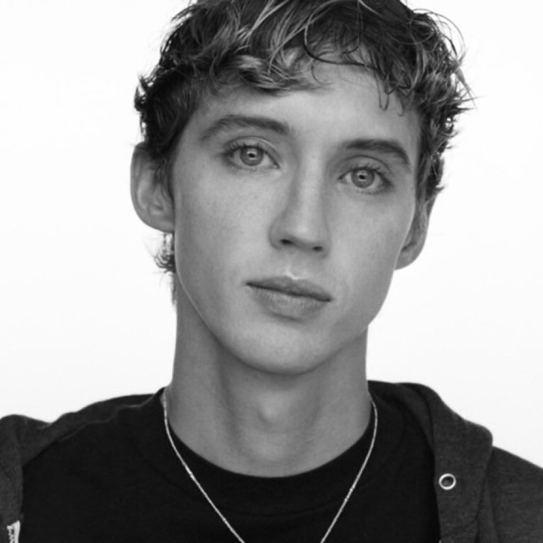 laut.fm – Troye Sivan Radio