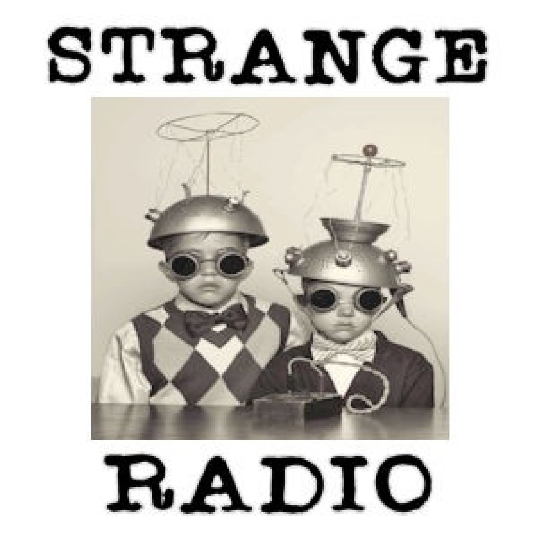 Pumpkin FM – Strange